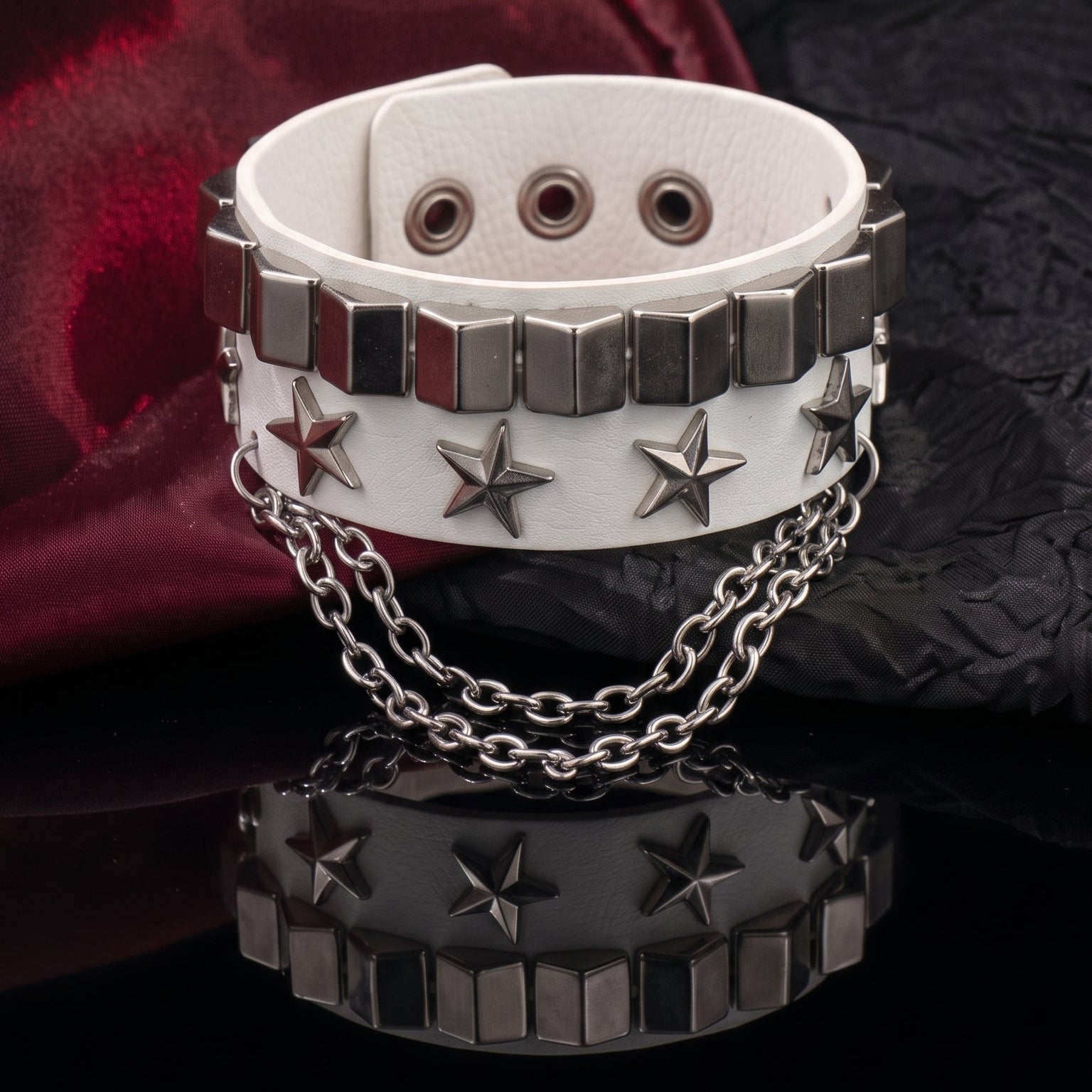 White Star Chain Wrist Cuff