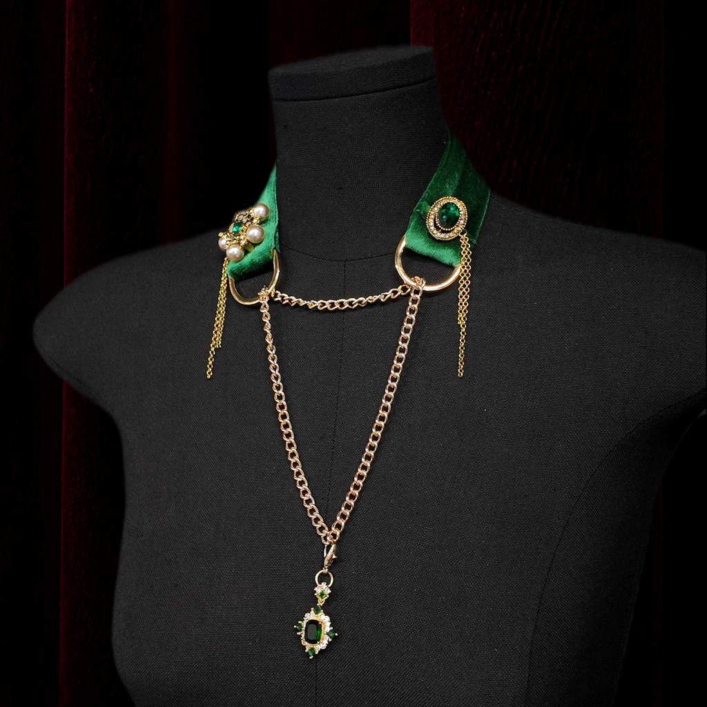 Green Velvet Spinel Gemstone Choker