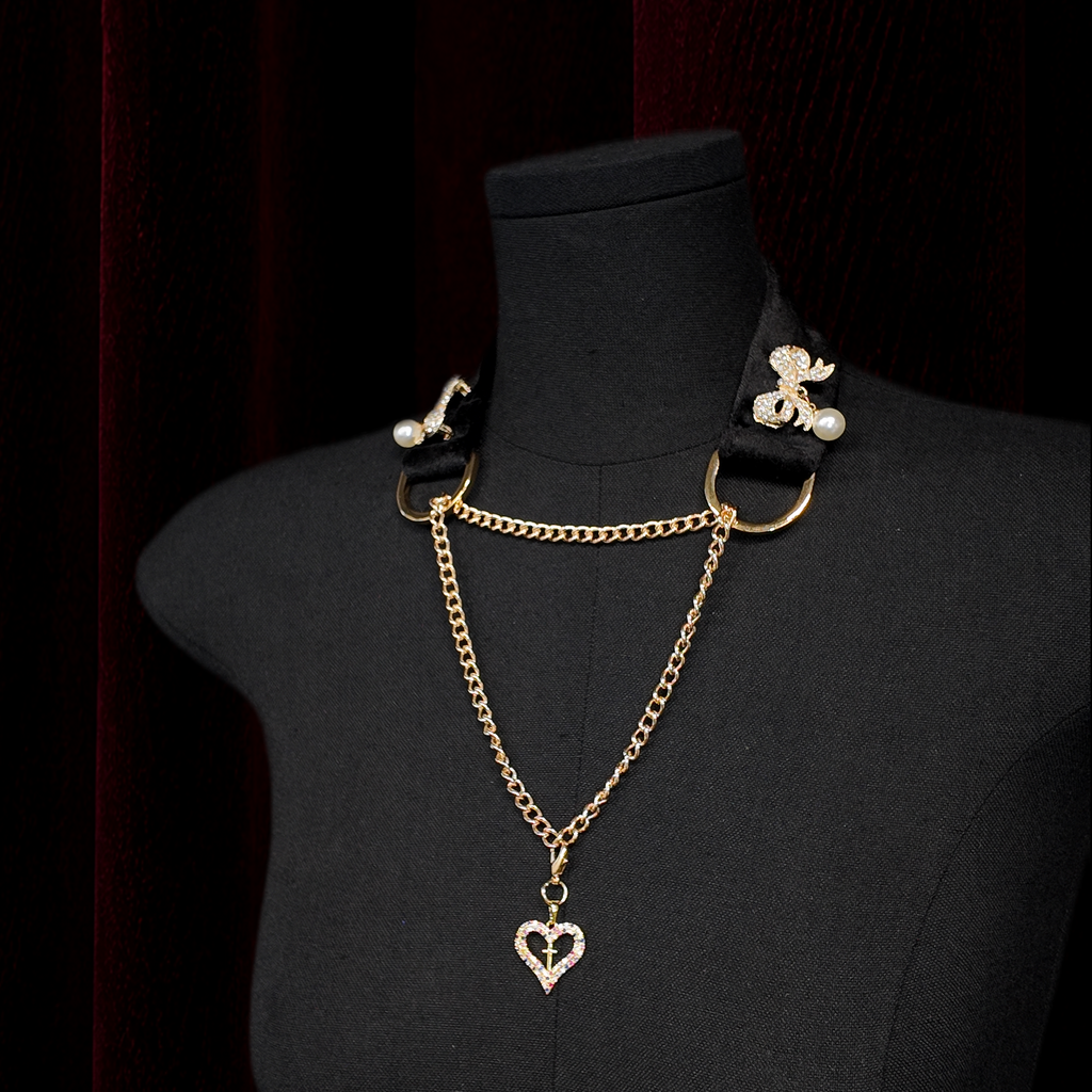 Velvet Adjustable Choker