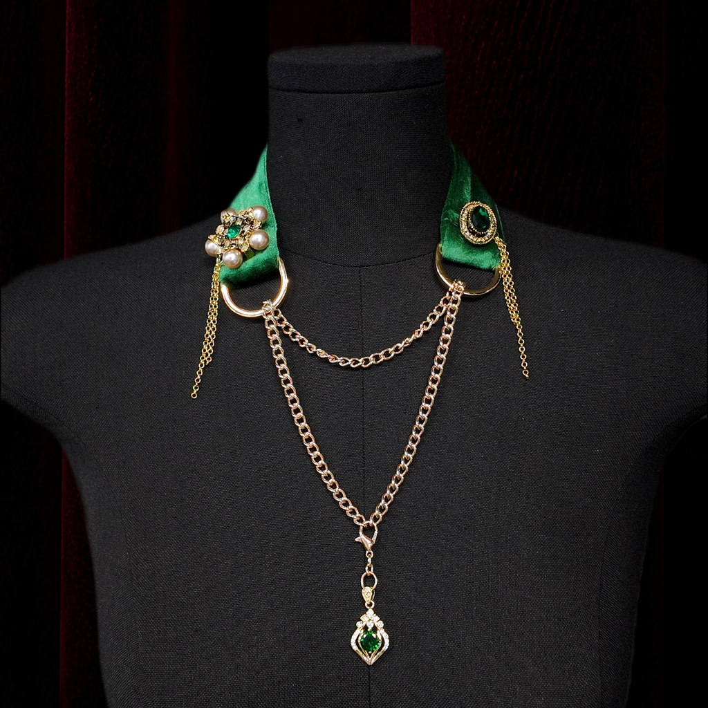 Green Velvet Pendant Choker Set | Limited Edition